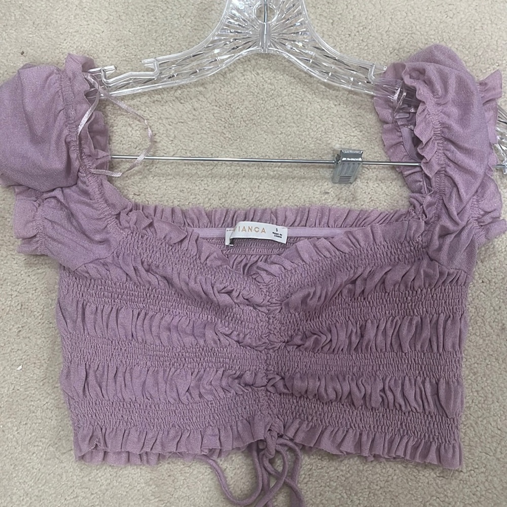 Size Small Purple Shirred Puff Sleeve Croptop